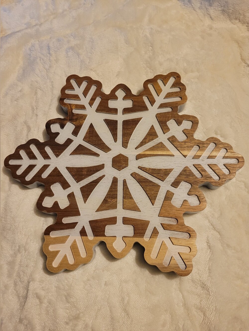 Kohl's White and Wood Snowflake Trivet